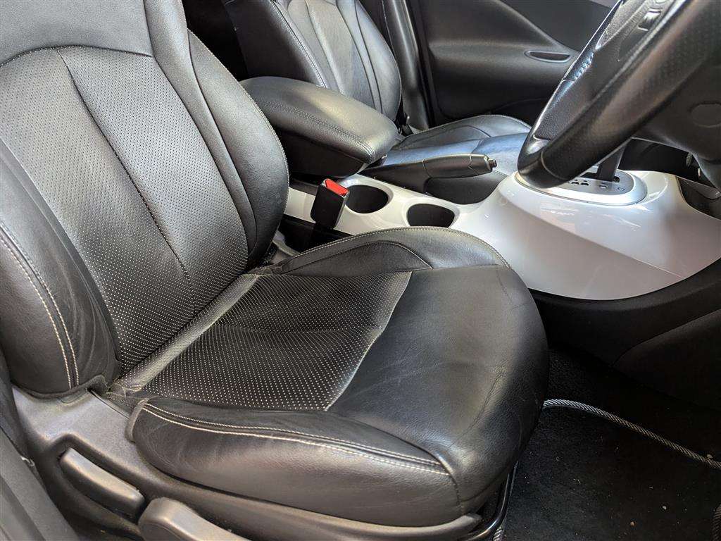 <p>2013 NISSAN JUKE TEKNA CVT</p>