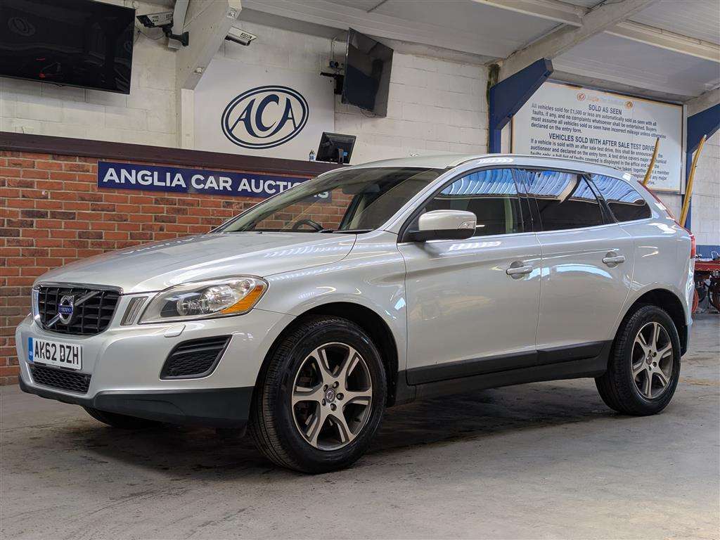 <p>2012 VOLVO XC60 SE LUX NAV D5 AWD AU</p>