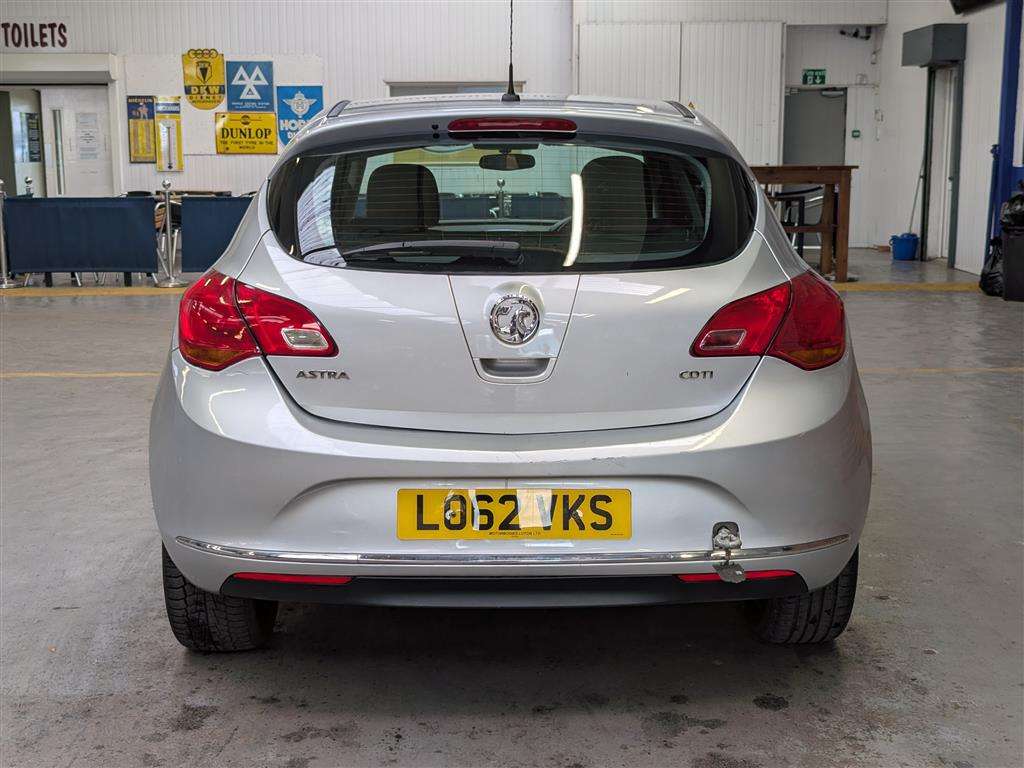 <p>2013 VAUXHALL ASTRA ACTIVE CDTI</p>