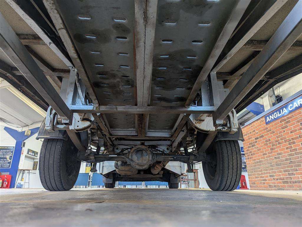 <p>2015 MERCEDES-BENZ SPRINTER 313 CDI</p>