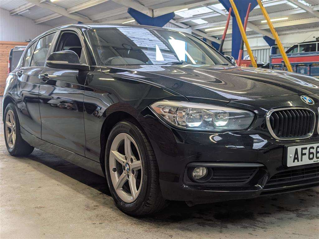 <p>2017 BMW 116D ED PLUS</p>