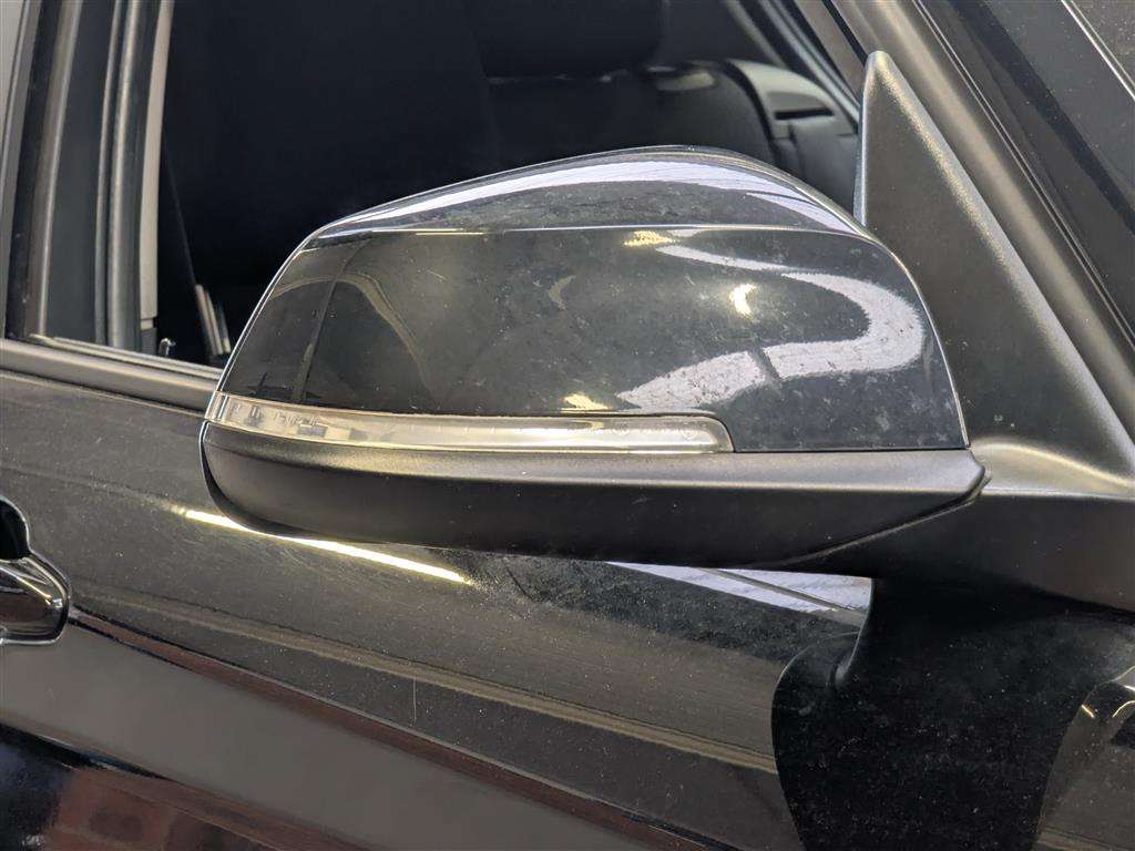 <p>2017 BMW 116D ED PLUS</p>