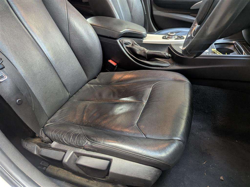 <p>2016 BMW 320D ED PLUS AUTO</p>