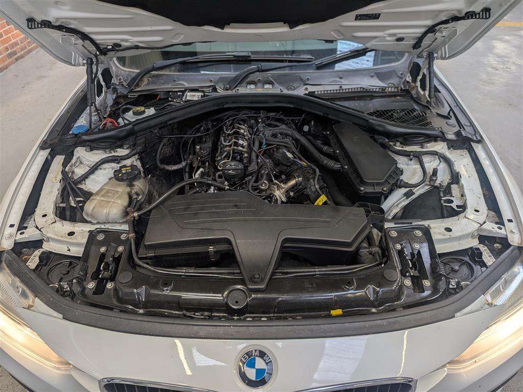 <p>2016 BMW 320D ED PLUS AUTO</p>