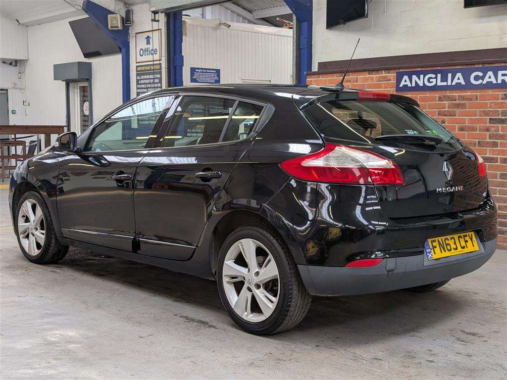<p>2013 RENAULT MEGANE DYNAMIQUE DCI</p>