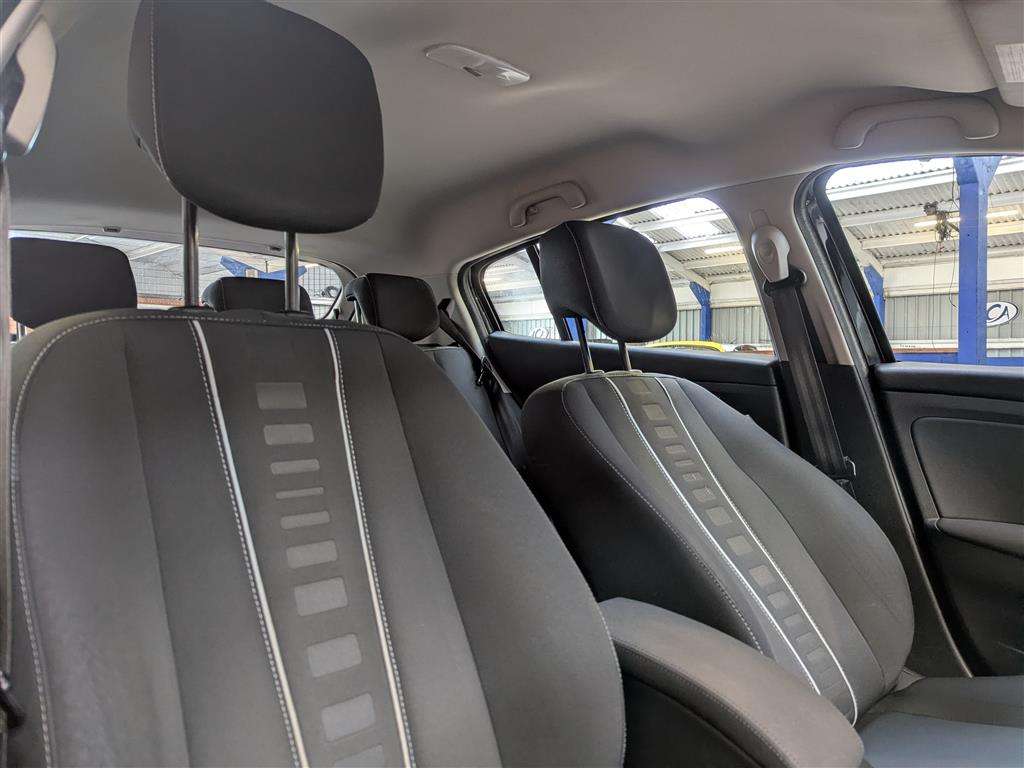 <p>2013 RENAULT MEGANE DYNAMIQUE DCI</p>