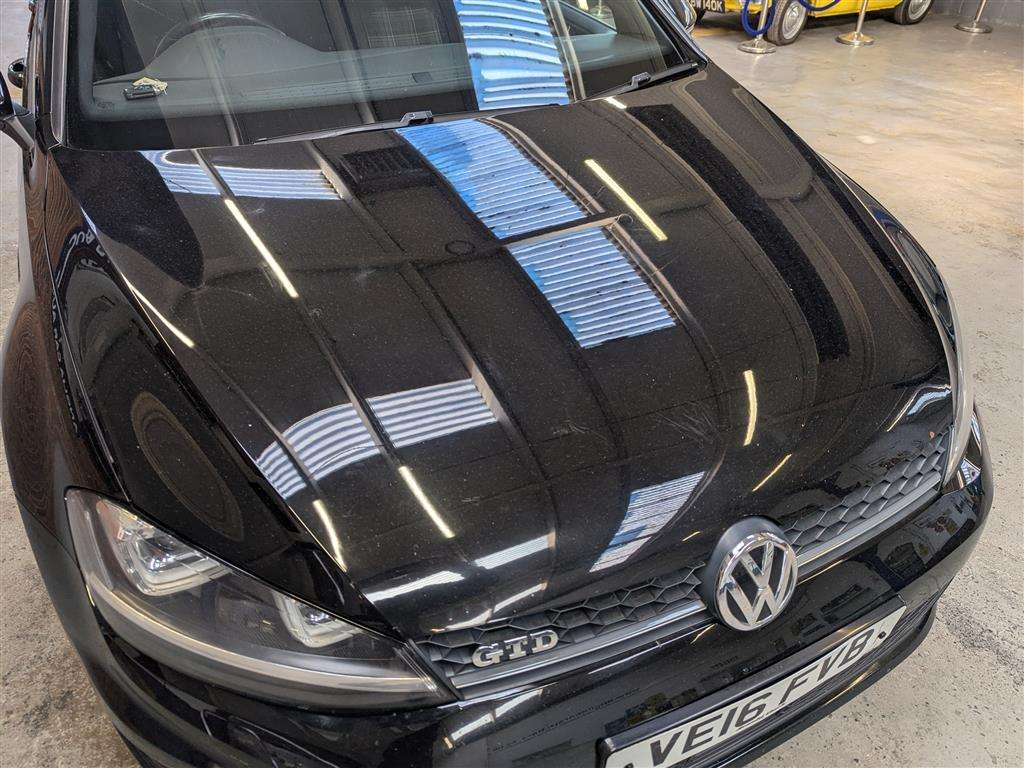 <p>2016 VOLKSWAGEN GOLF GTD S-A</p>