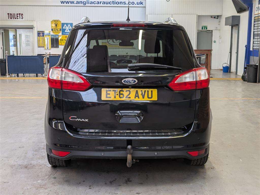 <p>2013 FORD GRAND C-MAX TITANIUM X TD</p>