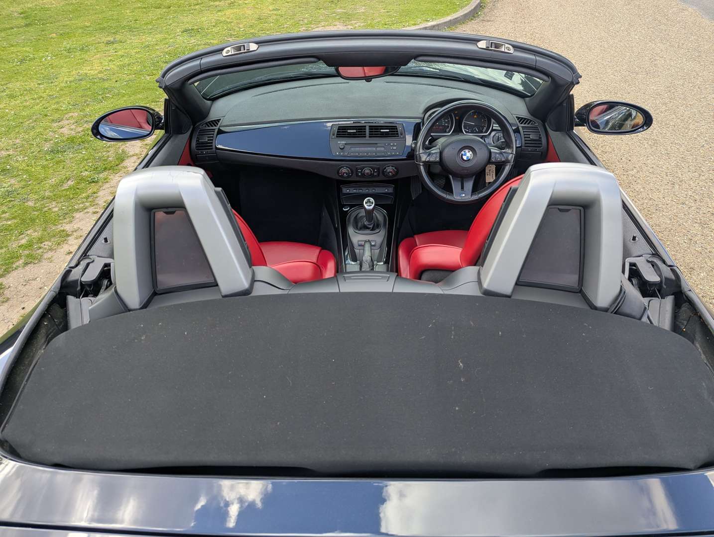 <p>2007 BMW Z4 SPORT</p>