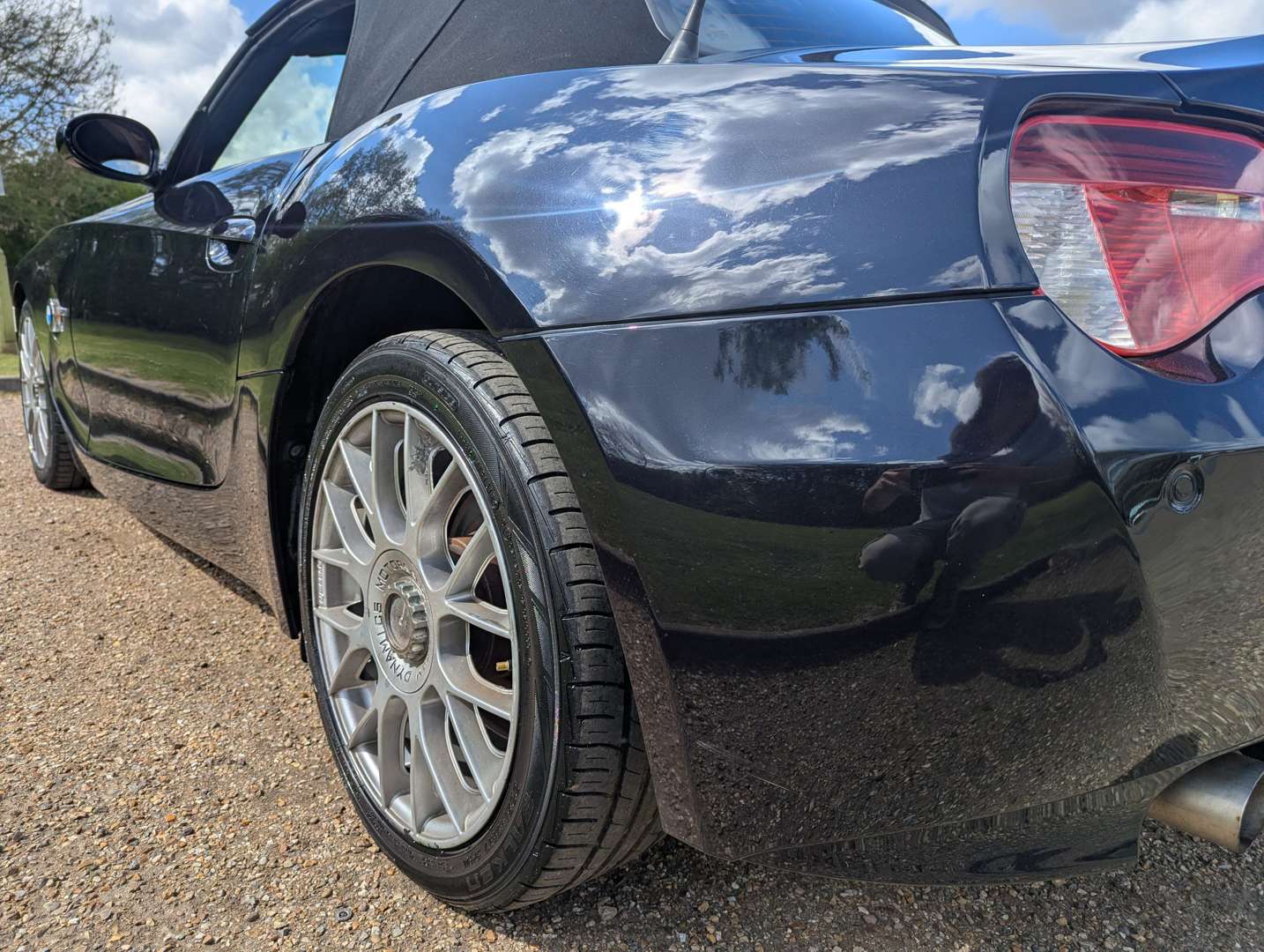 <p>2007 BMW Z4 SPORT</p>