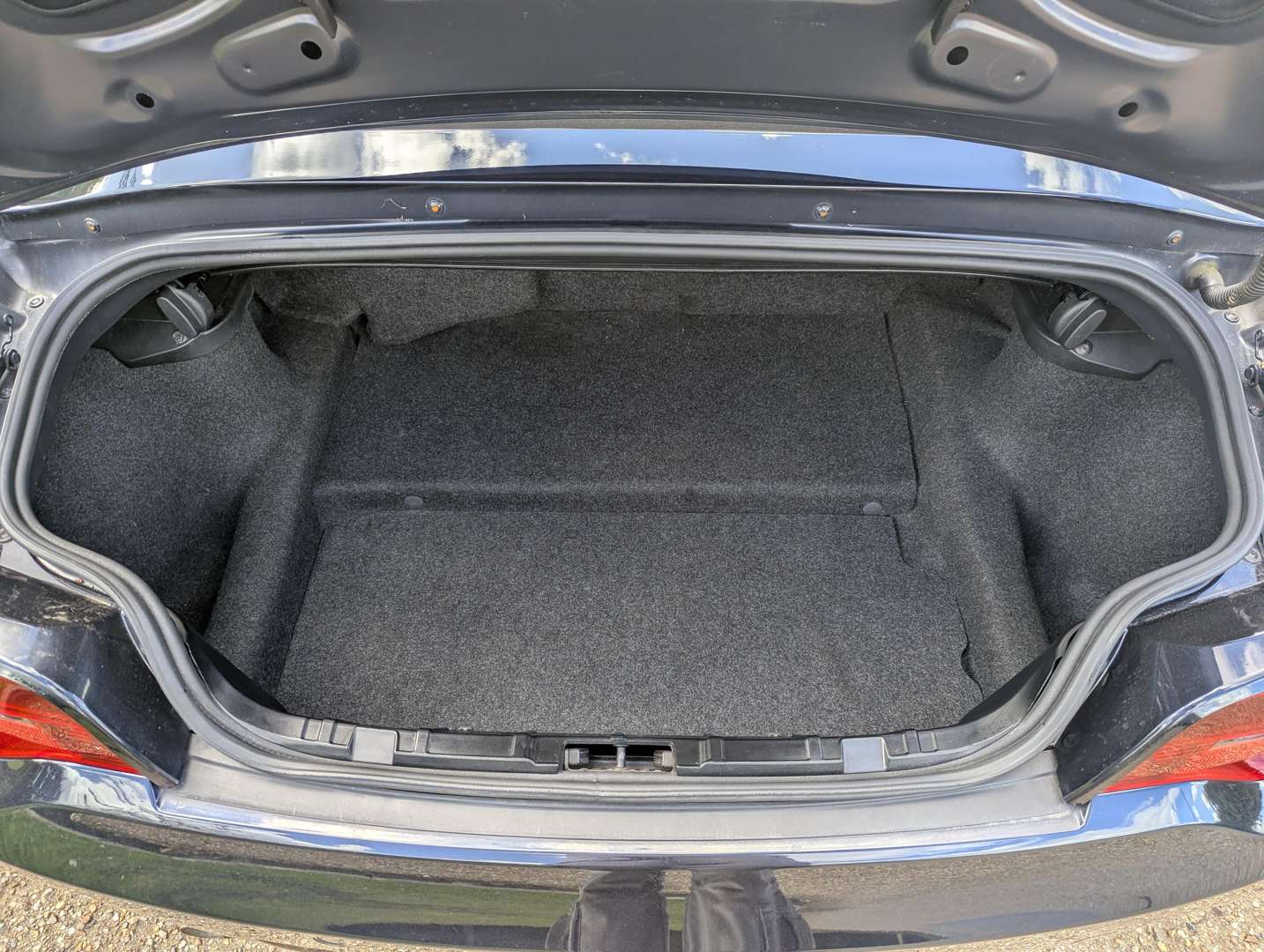 <p>2007 BMW Z4 SPORT</p>