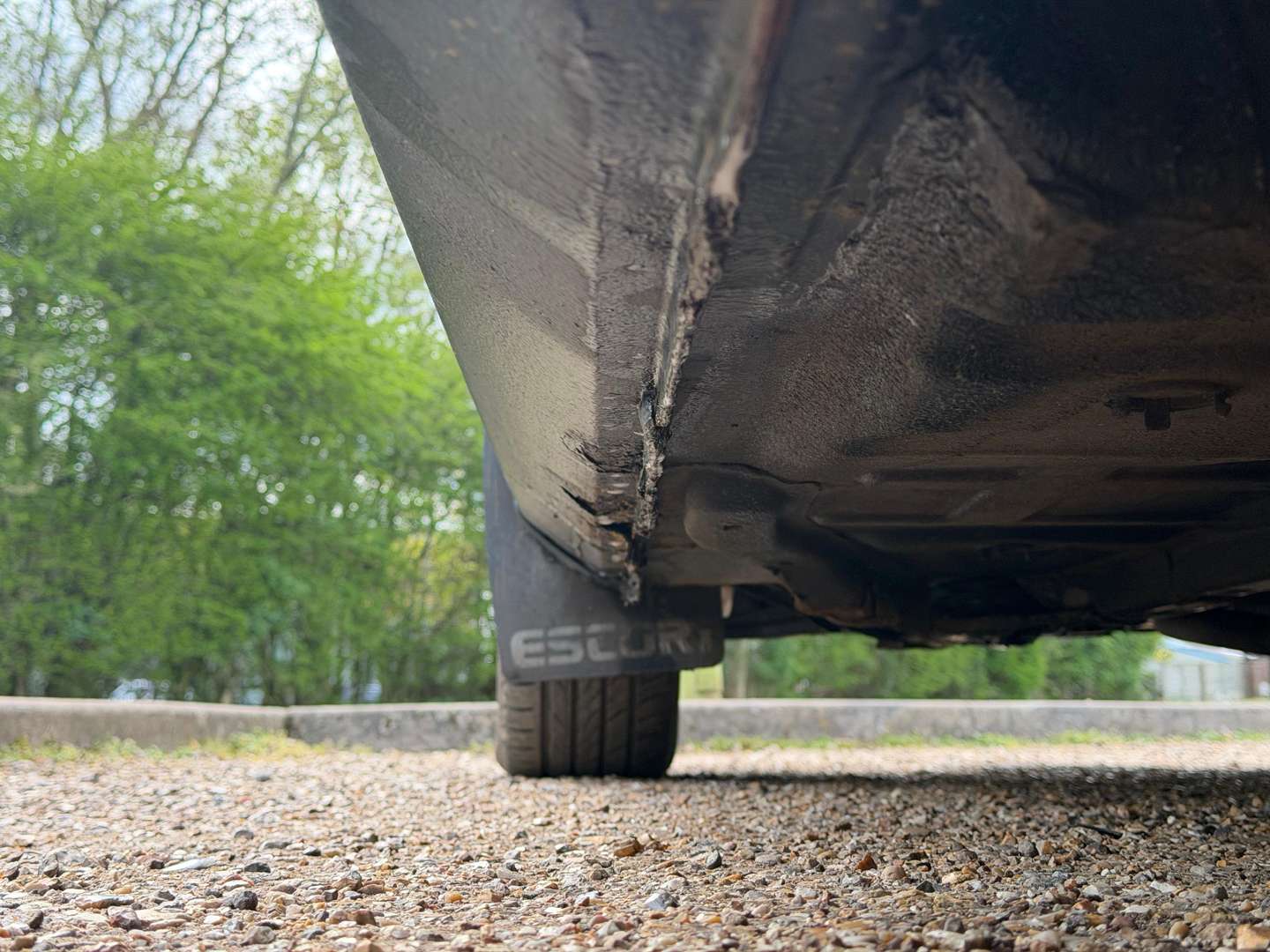 <p>2000 FORD ESCORT FINESSE</p>