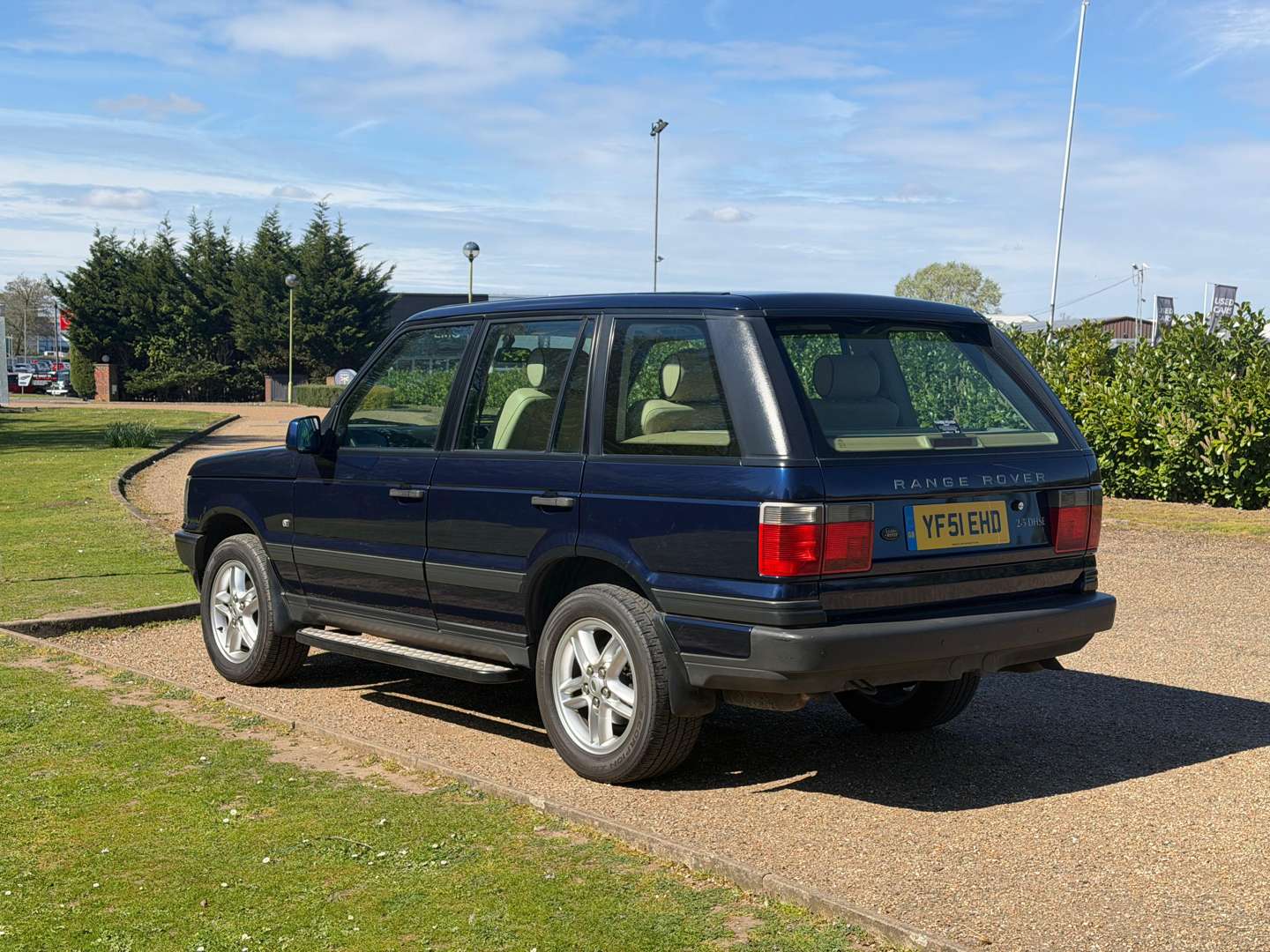 <p>2001 LAND ROVER RANGE ROVER DHSE AUTO</p>