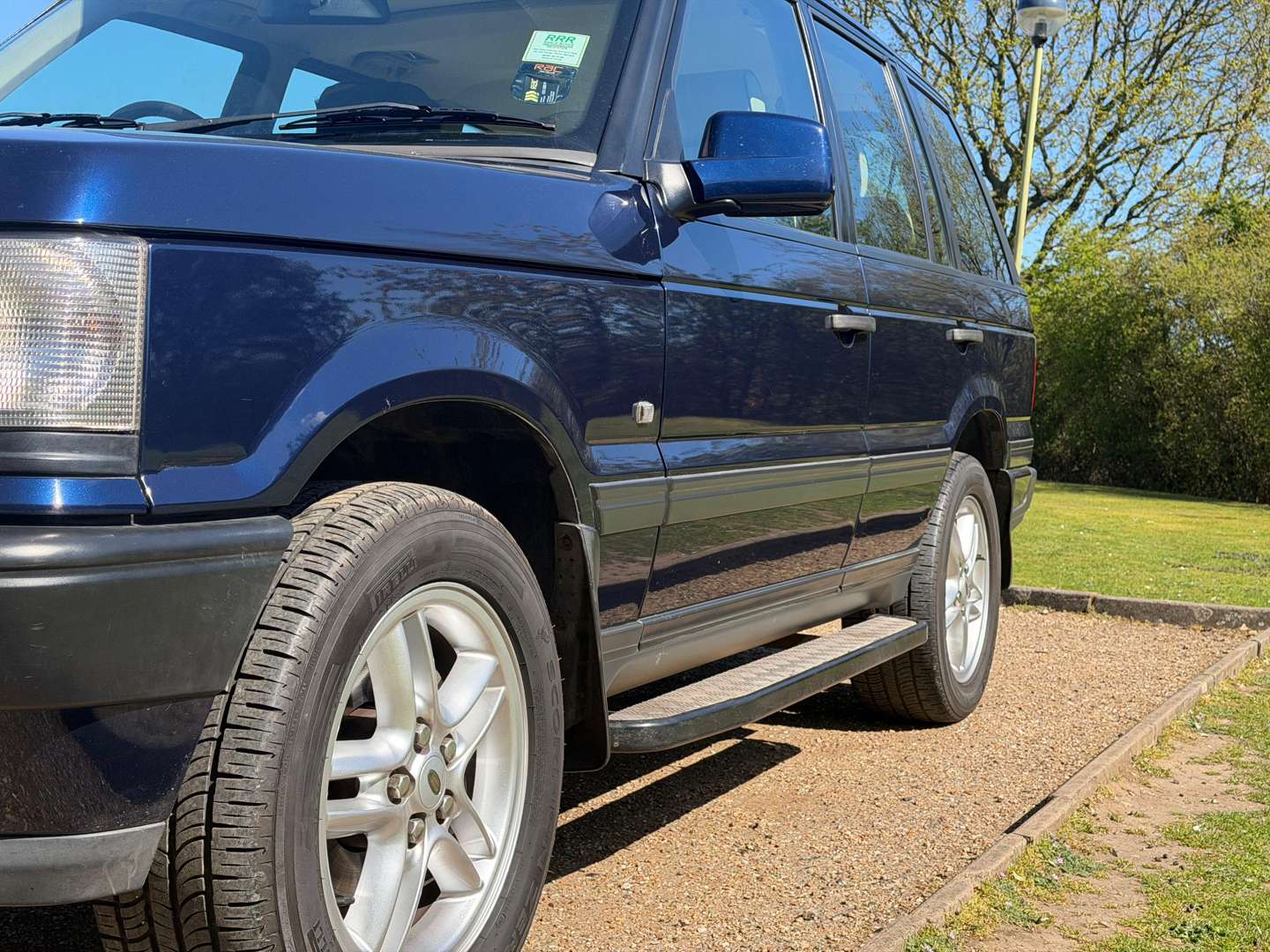 <p>2001 LAND ROVER RANGE ROVER DHSE AUTO</p>