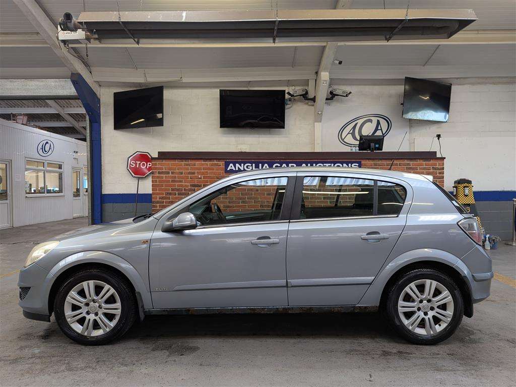 <p>2007 VAUXHALL ASTRA ELITE CDTI</p>