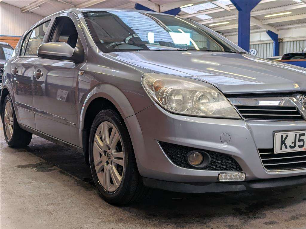<p>2007 VAUXHALL ASTRA ELITE CDTI</p>
