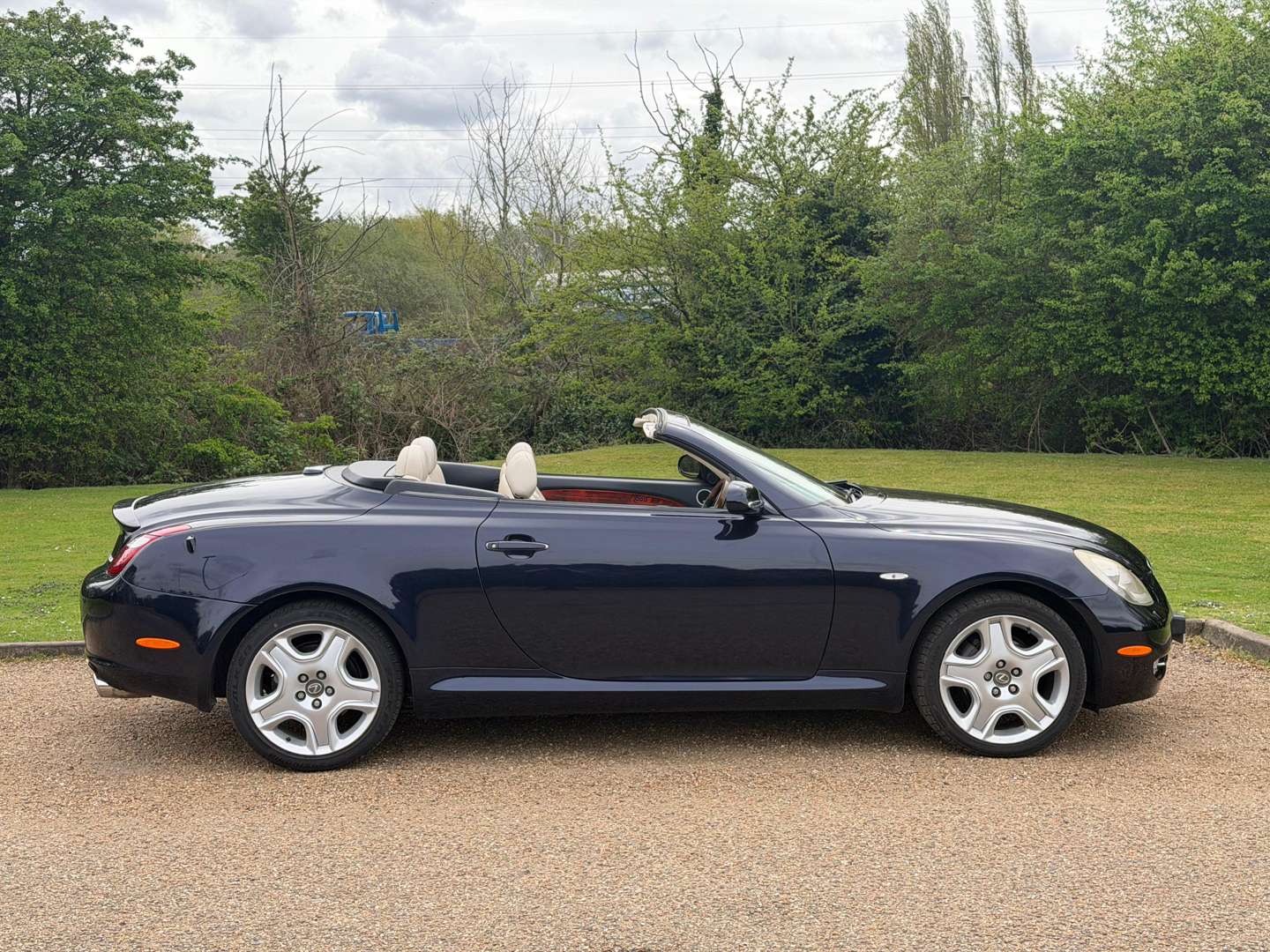 <p>2007 LEXUS SC 430 AUTO</p>