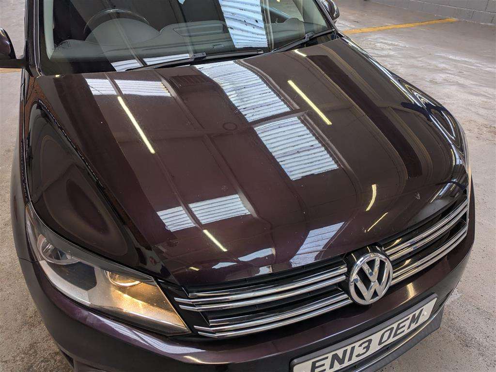 <p>2013 VOLKSWAGEN TIGUAN SE TDI BLUEMOTION</p>