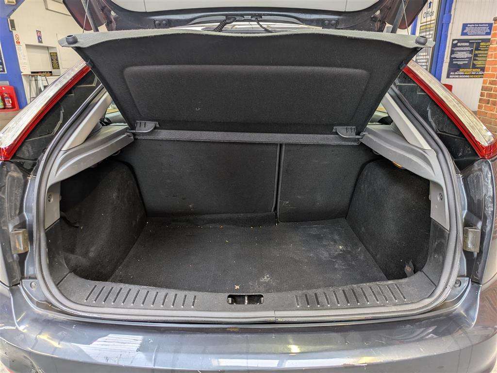 <p>2009 FORD FOCUS TITANIUM 100</p>