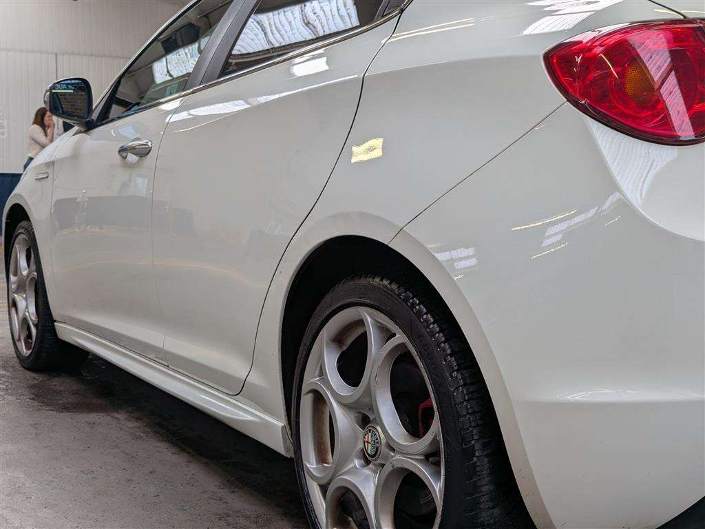 <p>2012 ALFA ROMEO GIULIETTA VELOCE M-AIR TB</p>