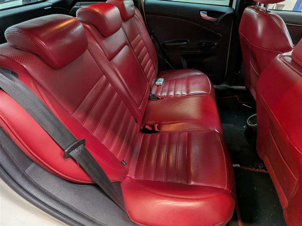 <p>2012 ALFA ROMEO GIULIETTA VELOCE M-AIR TB</p>