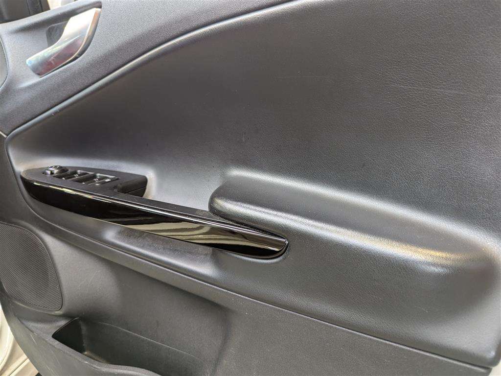 <p>2012 ALFA ROMEO GIULIETTA VELOCE M-AIR TB</p>