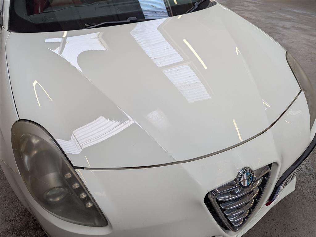 <p>2012 ALFA ROMEO GIULIETTA VELOCE M-AIR TB</p>