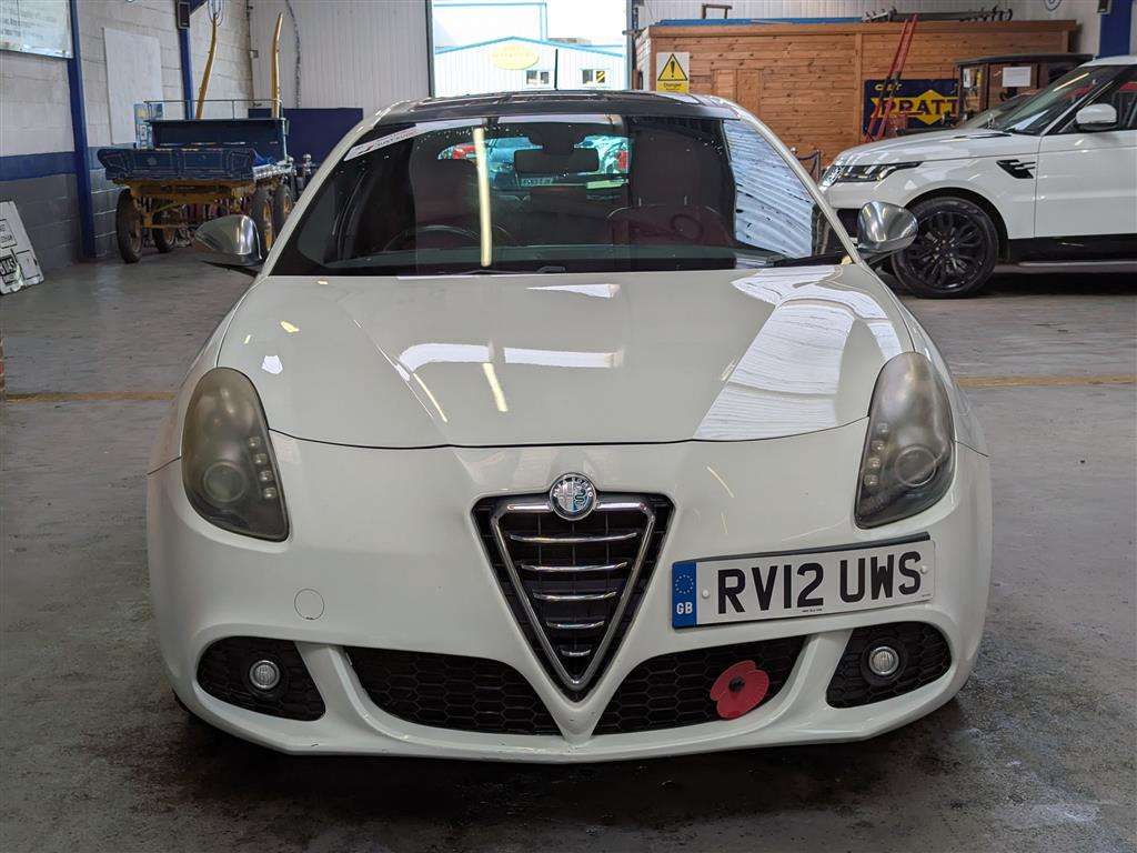 <p>2012 ALFA ROMEO GIULIETTA VELOCE M-AIR TB</p>