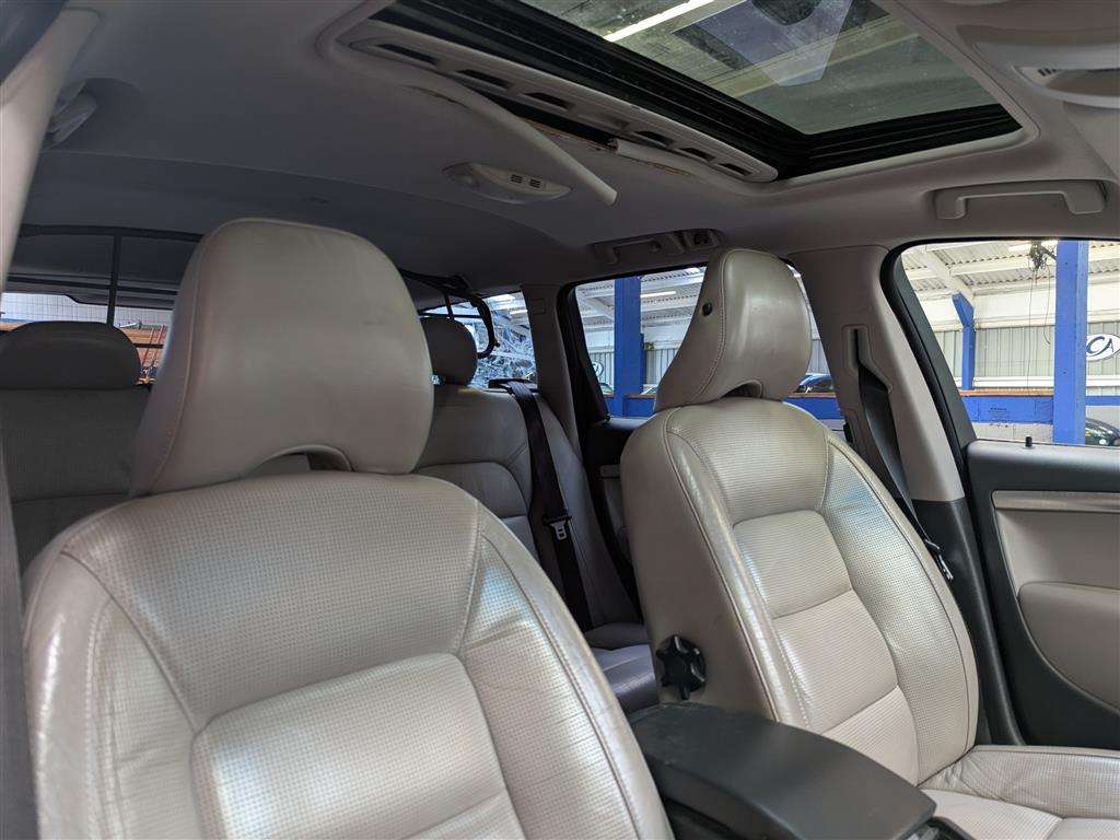 <p>2008 VOLVO V70 SE SPORT D5 AUTO</p>