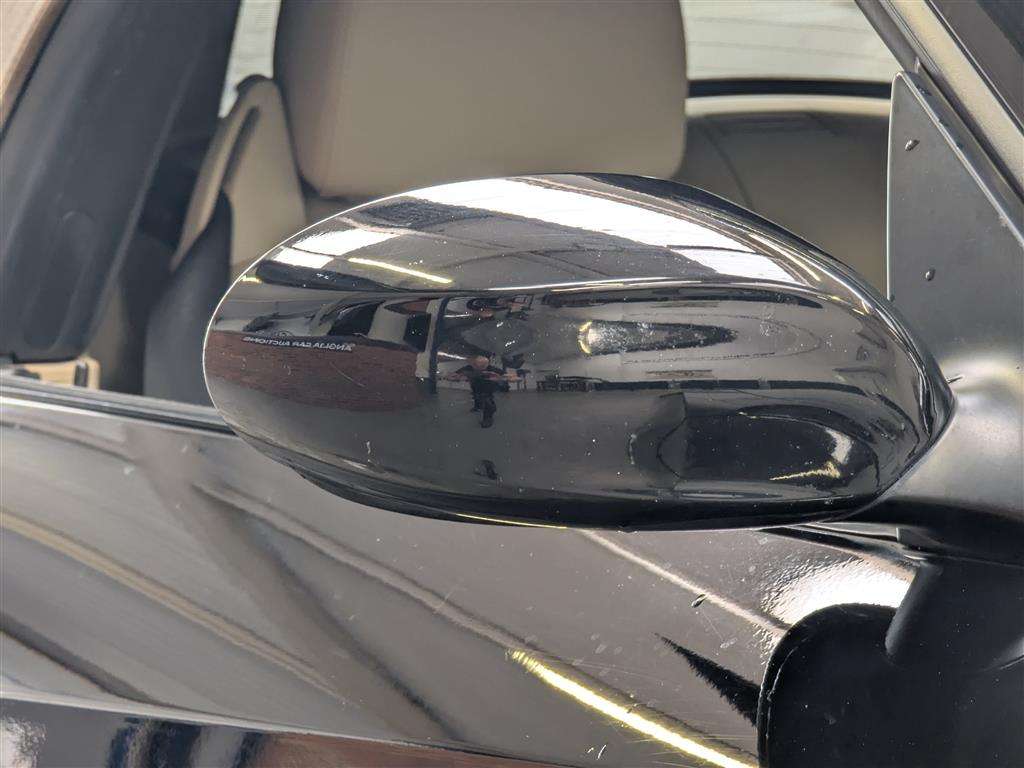 <p>2006 BMW Z4 SE</p>