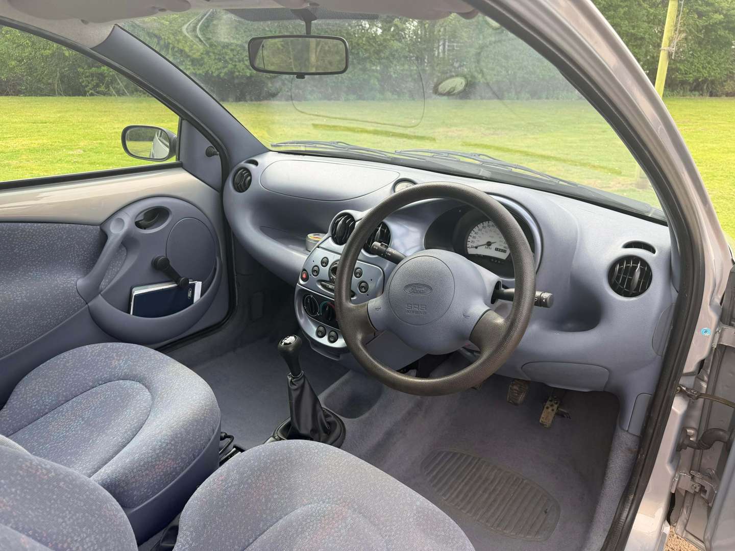 <p>1997 FORD KA</p>