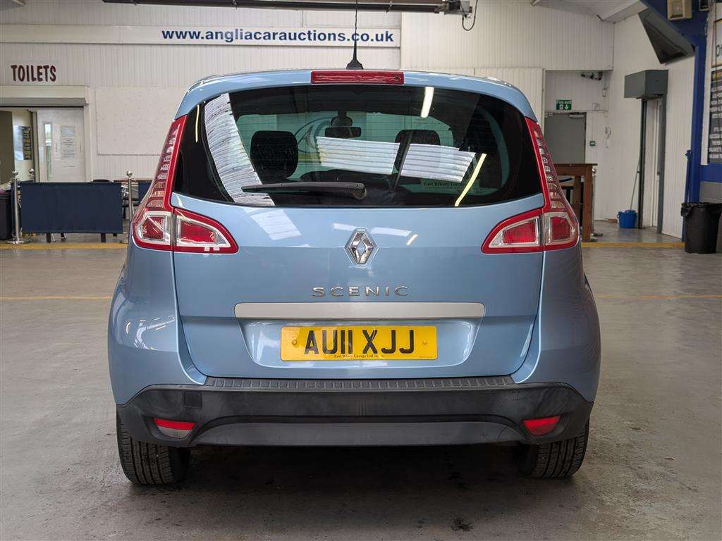 <p>2011 RENAULT SCENIC DYNAMIQUE TTOM VVT</p>