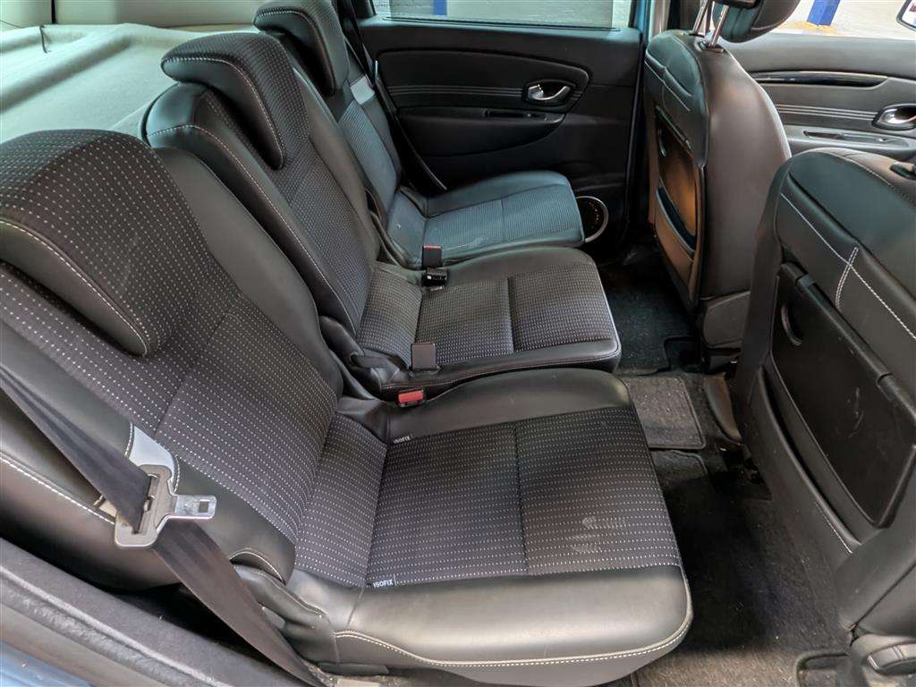 <p>2011 RENAULT SCENIC DYNAMIQUE TTOM VVT</p>