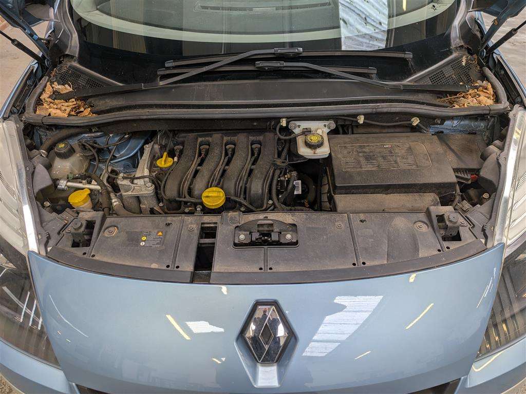 <p>2011 RENAULT SCENIC DYNAMIQUE TTOM VVT</p>