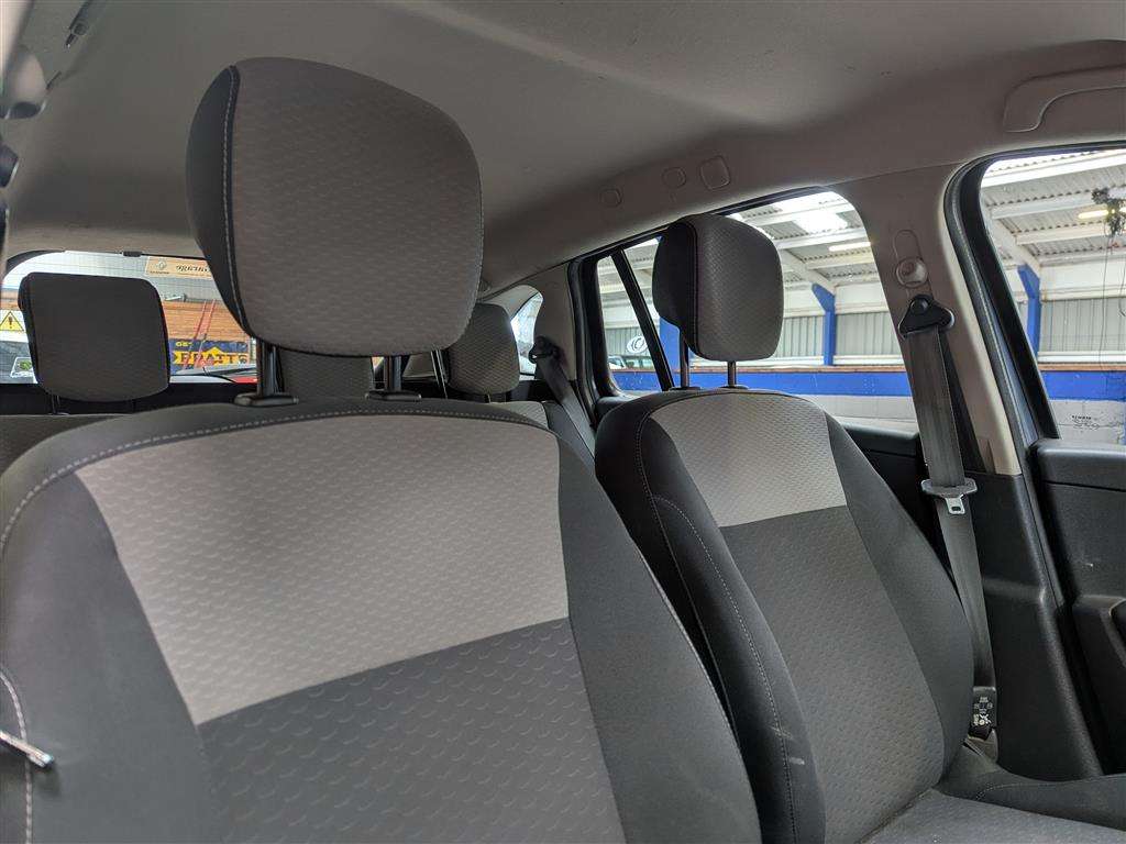 <p>2009 RENAULT CLIO EXPRESSION 16V</p>