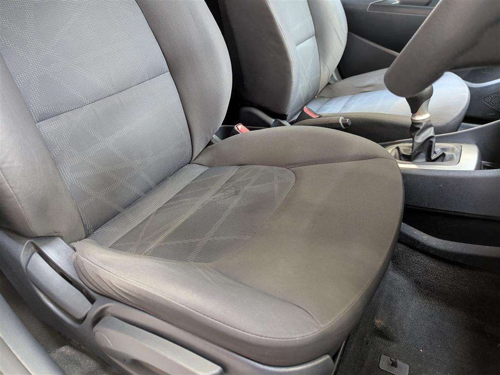 <p>2012 KIA RIO 1 AIR</p>