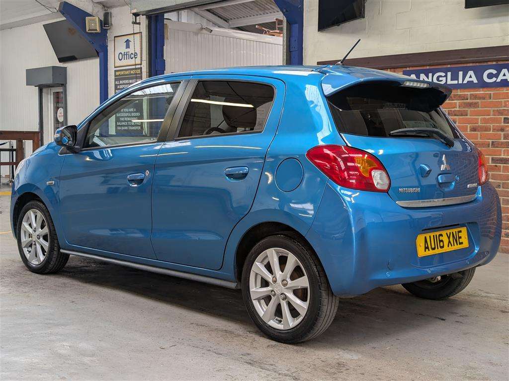 <p>2016 MITSUBISHI MIRAGE ATTIVO</p>