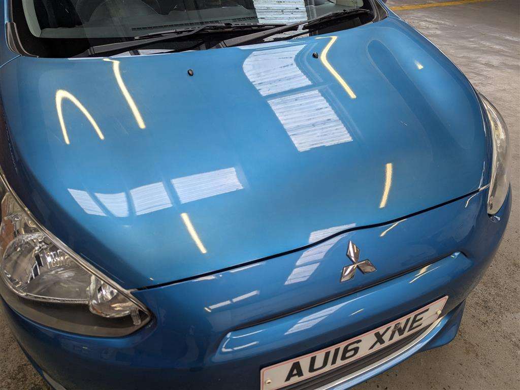 <p>2016 MITSUBISHI MIRAGE ATTIVO</p>