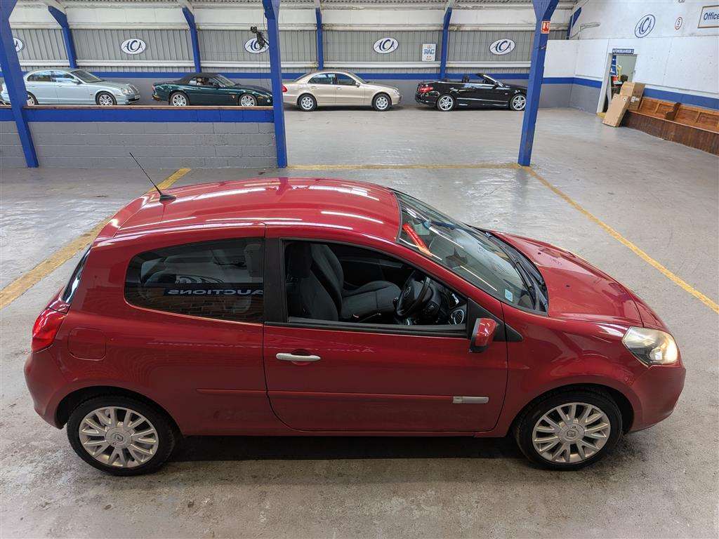 <p>2010 RENAULT CLIO DYNAMIQUE TCE</p>