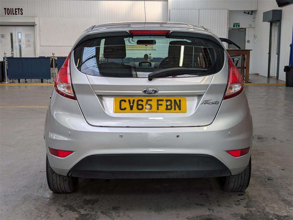 <p>2015 FORD FIESTA ZETEC</p>