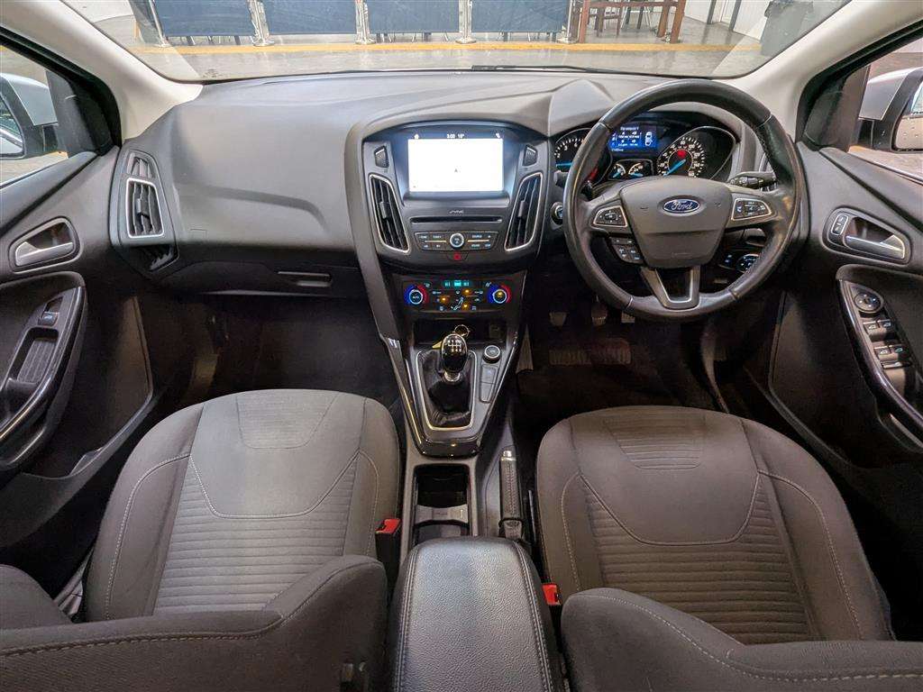 <p>2016 FORD FOCUS TITANIUM</p>