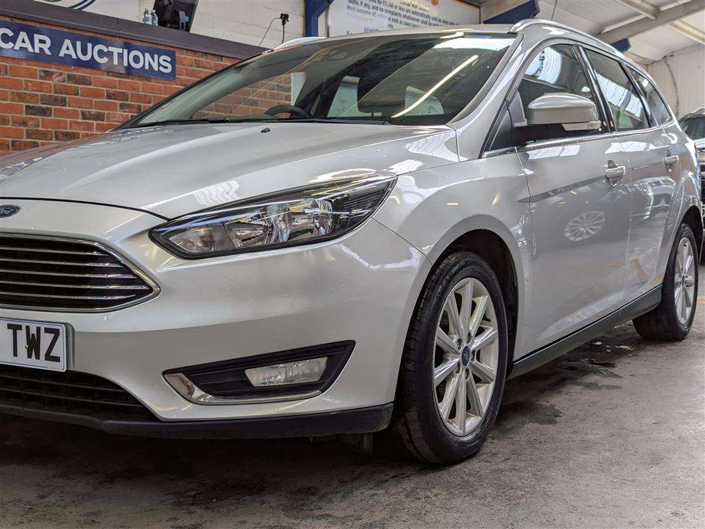 <p>2016 FORD FOCUS TITANIUM</p>
