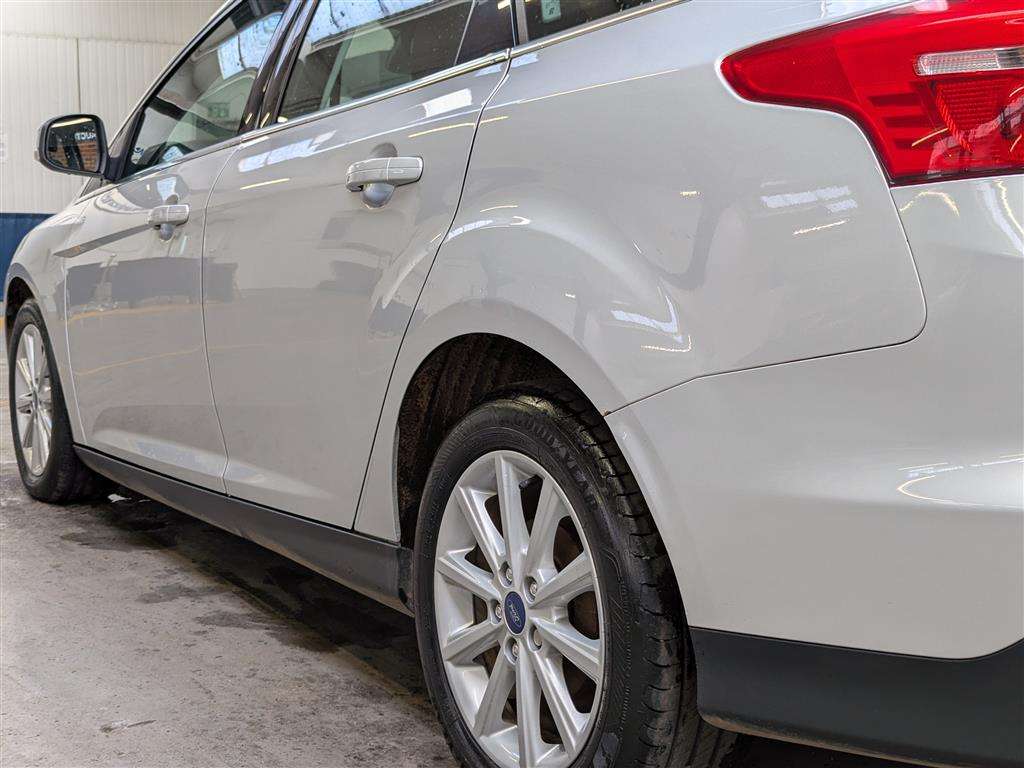 <p>2016 FORD FOCUS TITANIUM</p>