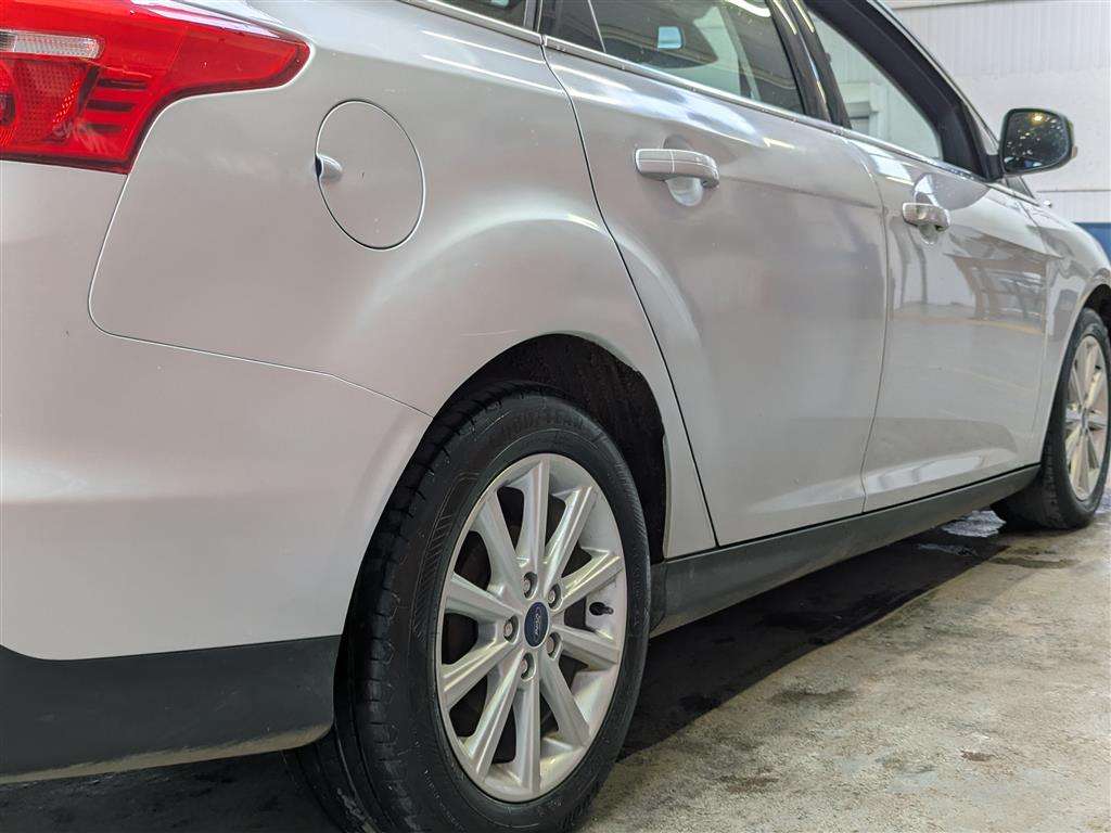 <p>2016 FORD FOCUS TITANIUM</p>
