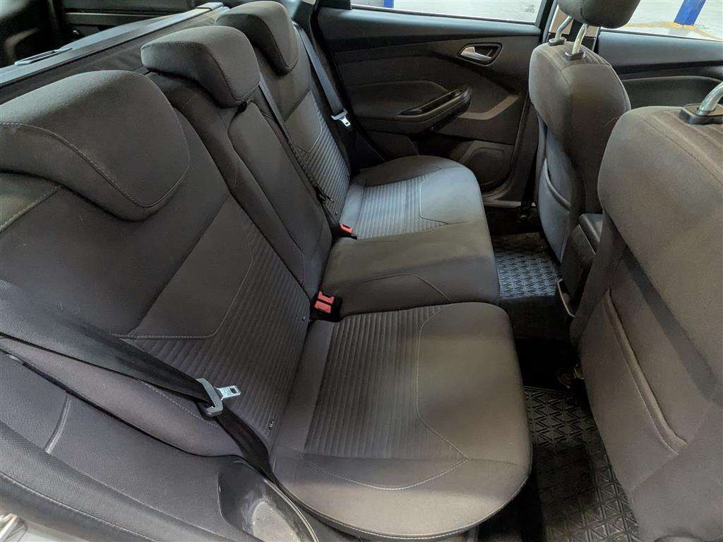 <p>2016 FORD FOCUS TITANIUM</p>