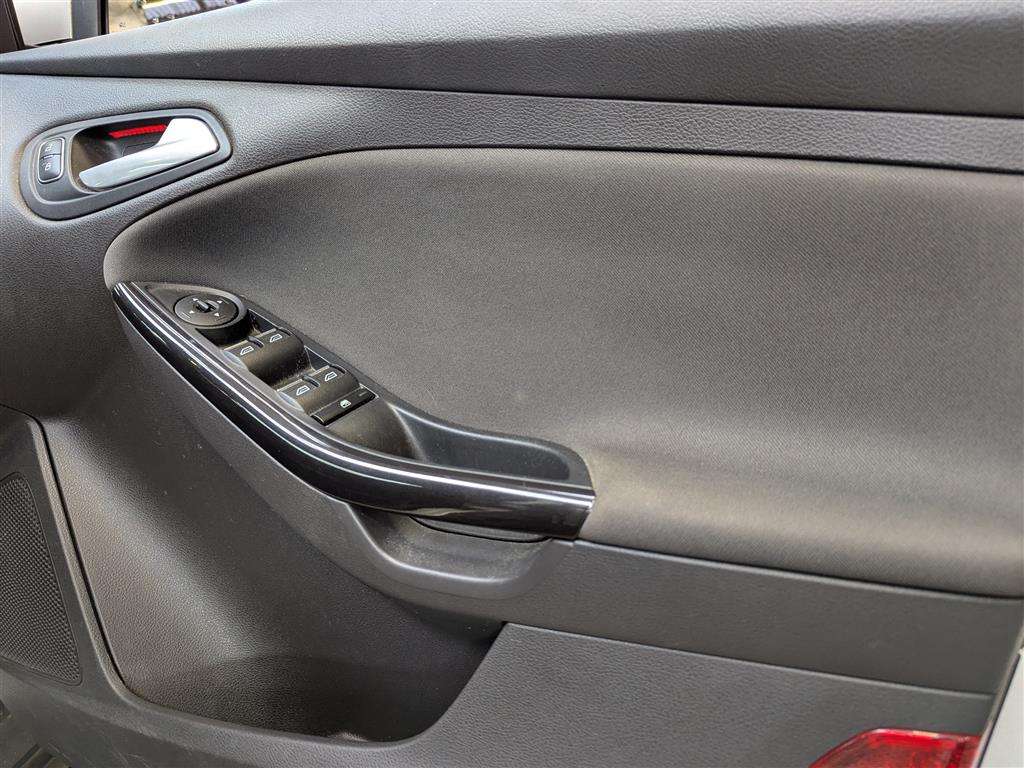 <p>2016 FORD FOCUS TITANIUM</p>
