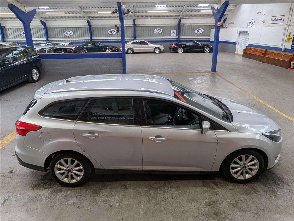 <p>2016 FORD FOCUS TITANIUM</p>