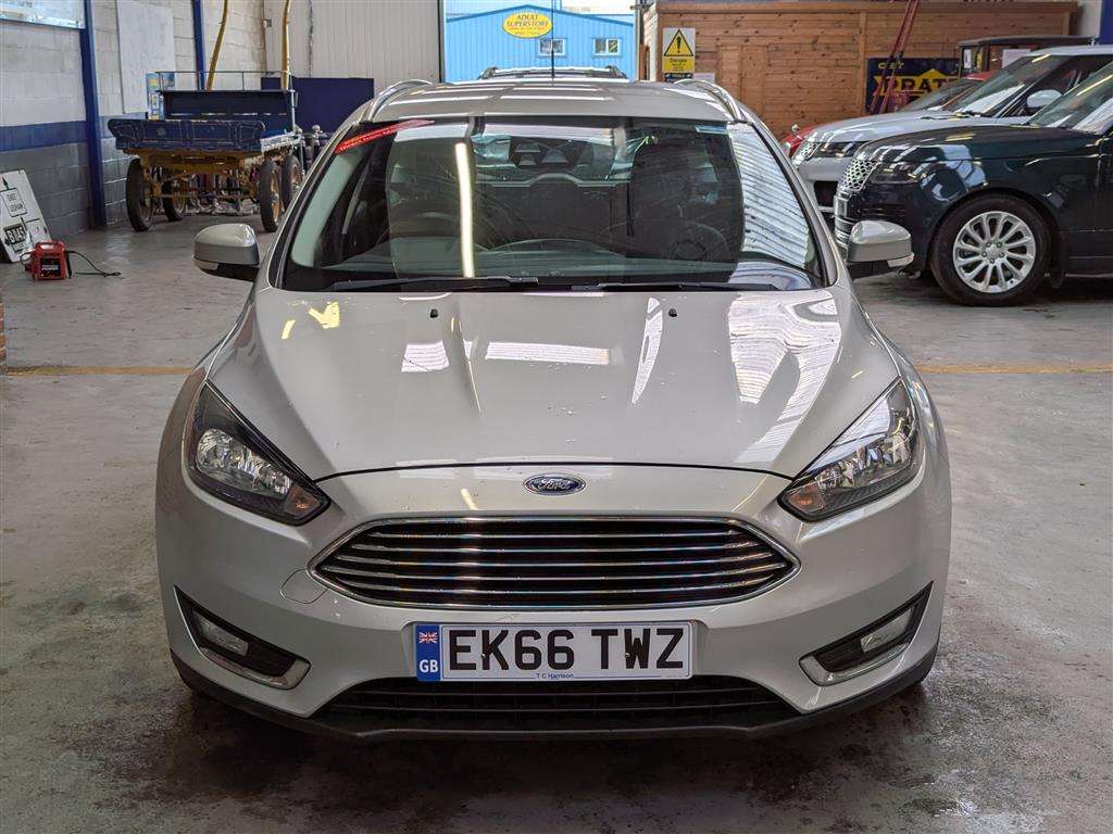 <p>2016 FORD FOCUS TITANIUM</p>