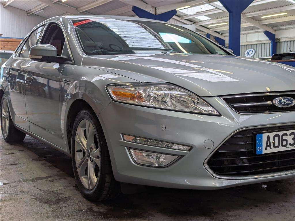 <p>2013 FORD MONDEO TITANIUM X B-S EDN</p>