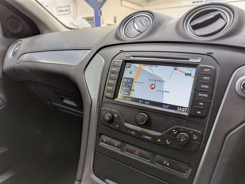 <p>2013 FORD MONDEO TITANIUM X B-S EDN</p>